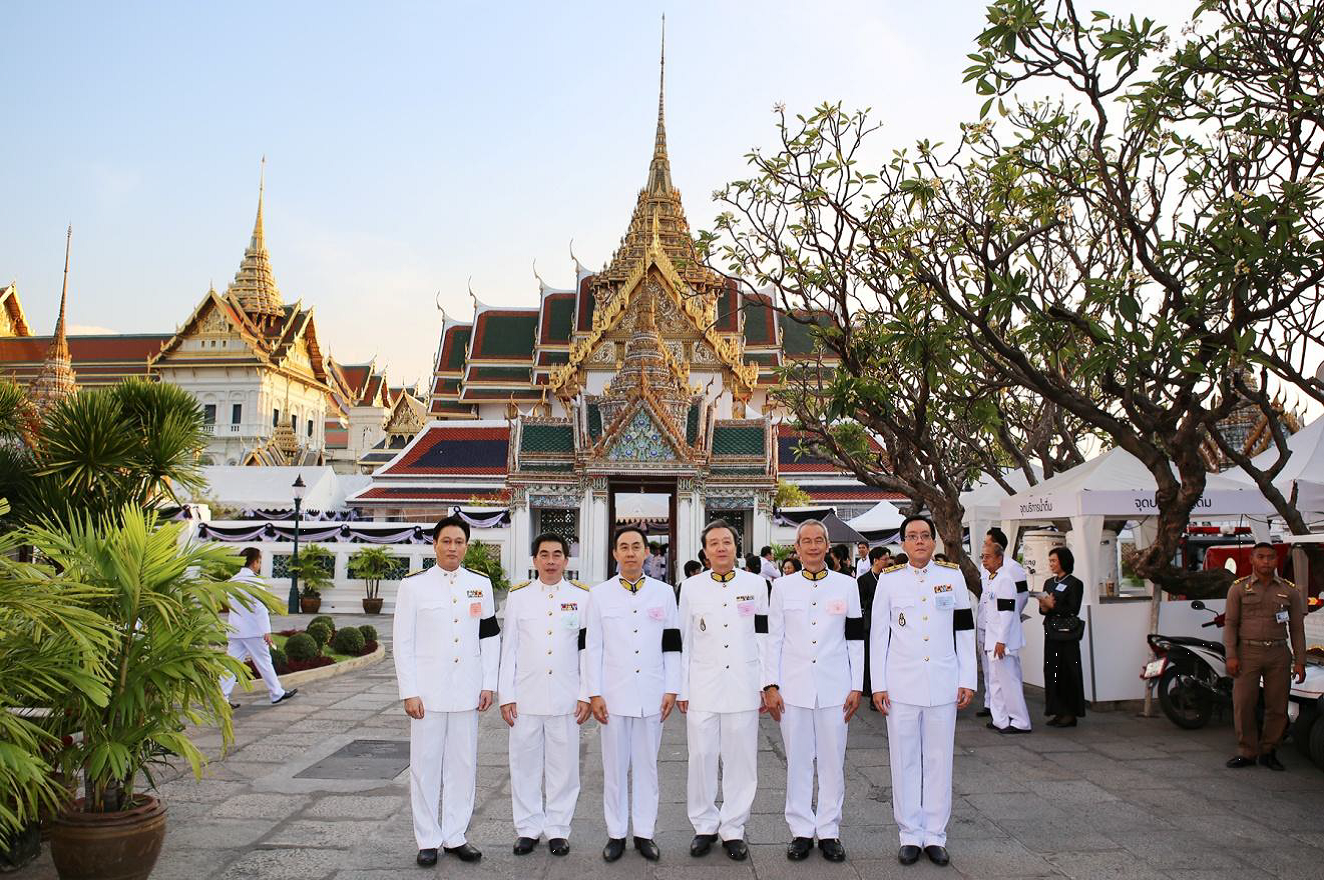 EXIM BANK ร่วมเป็นเจ้าภาพพระพิธีธรรมสวดพระอภิธรรมพระบรมศพพระบาทสมเด็จพระปรมินทรมหาภูมิพลอดุลยเดช