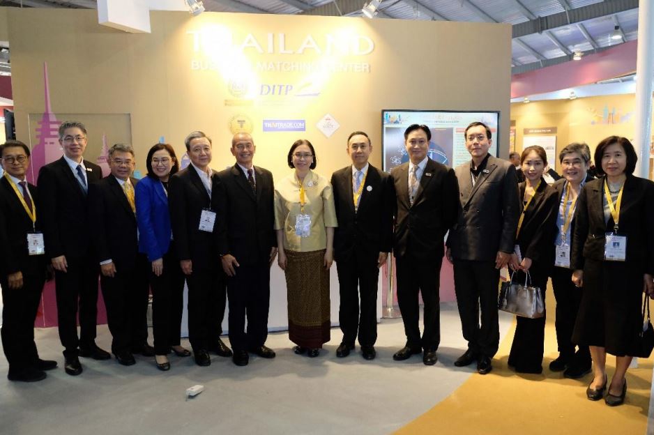 EXIM Thailand’s Board of Directors Attends Vibrant Gujarat Summit 2019 in India