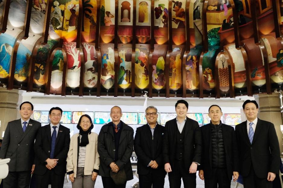 EXIM Thailand Visits CP’s Lots Wholesale Solutions in India