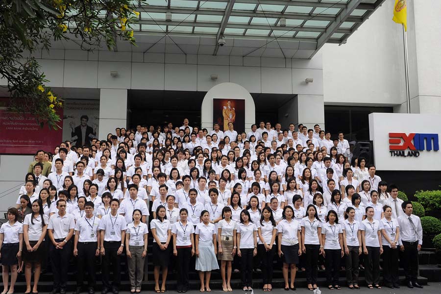 EXIM Thailand Joins Auspicious bw_event to Honor His Majesty the King