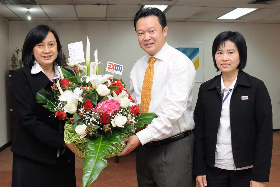 EXIM BANK แสดงความยินดีกับผู้อำนวยการ สสว.